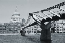 Millenium bridge photo